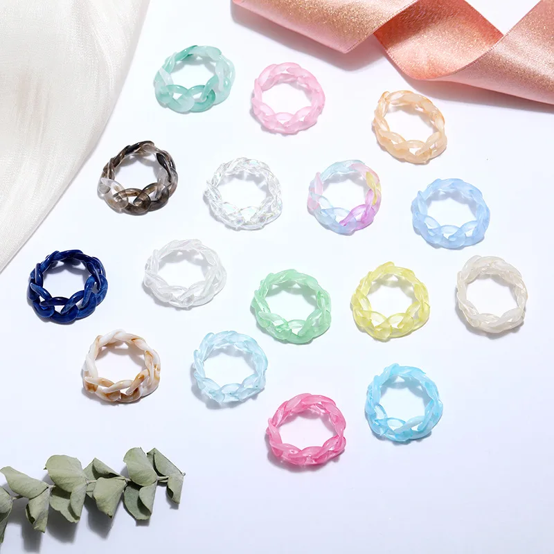 

16 colors cheap Geometric Rope Chain Acrylic Resin Ring Clear Colorful Acrylic Chain Link Rings