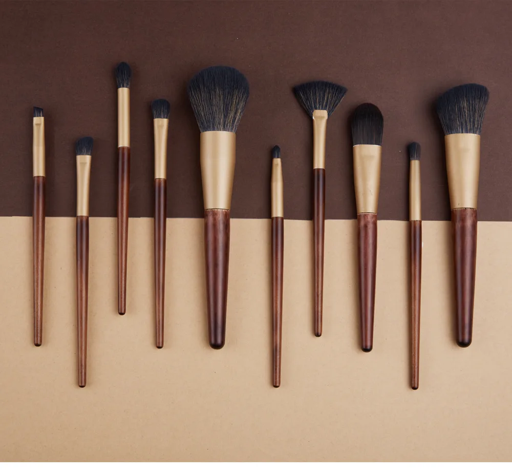 

HZM 10PCS 2021 Hot Selling Custom Label Goat Hair Wood Handle Makeup Brush set customized logo wholesale Powder Blush Brush, Brown