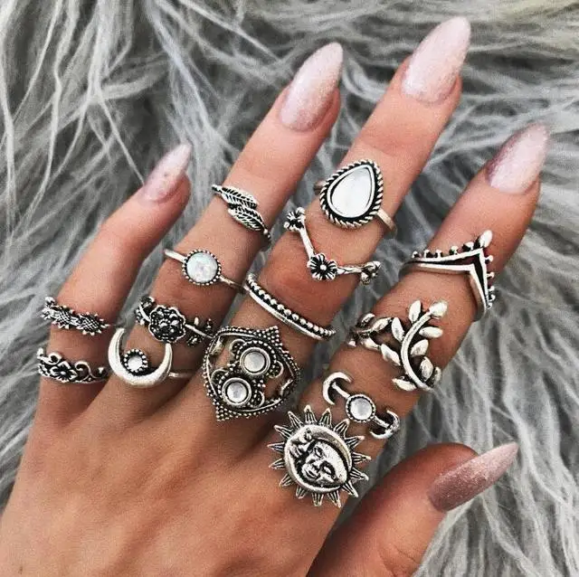 

Bohemia Opal Stone Midi Ring Set Silver Sun Flower Rose Heart Crown Carved Midi Rings Knuckle Jewelry, As picture show