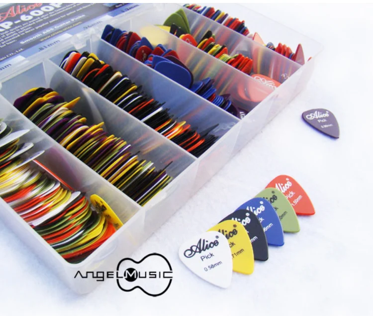 Acoustic Electric Guitar Picks Plectrum Various Colors 6 thickness 0.58/0.71/0.81/0.96/1.20/1.50 mm