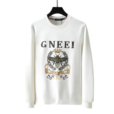 

Spring And Autumn New Fashion Round Neck Casual Long sleeved For Men, Picture shows