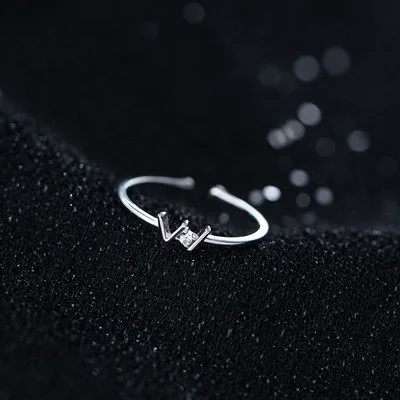 

Simple Design S925 Sterling Silver Diamond Letter Ring 925 Silver CZ Crystal W Initial Finger Rings For Women Girls
