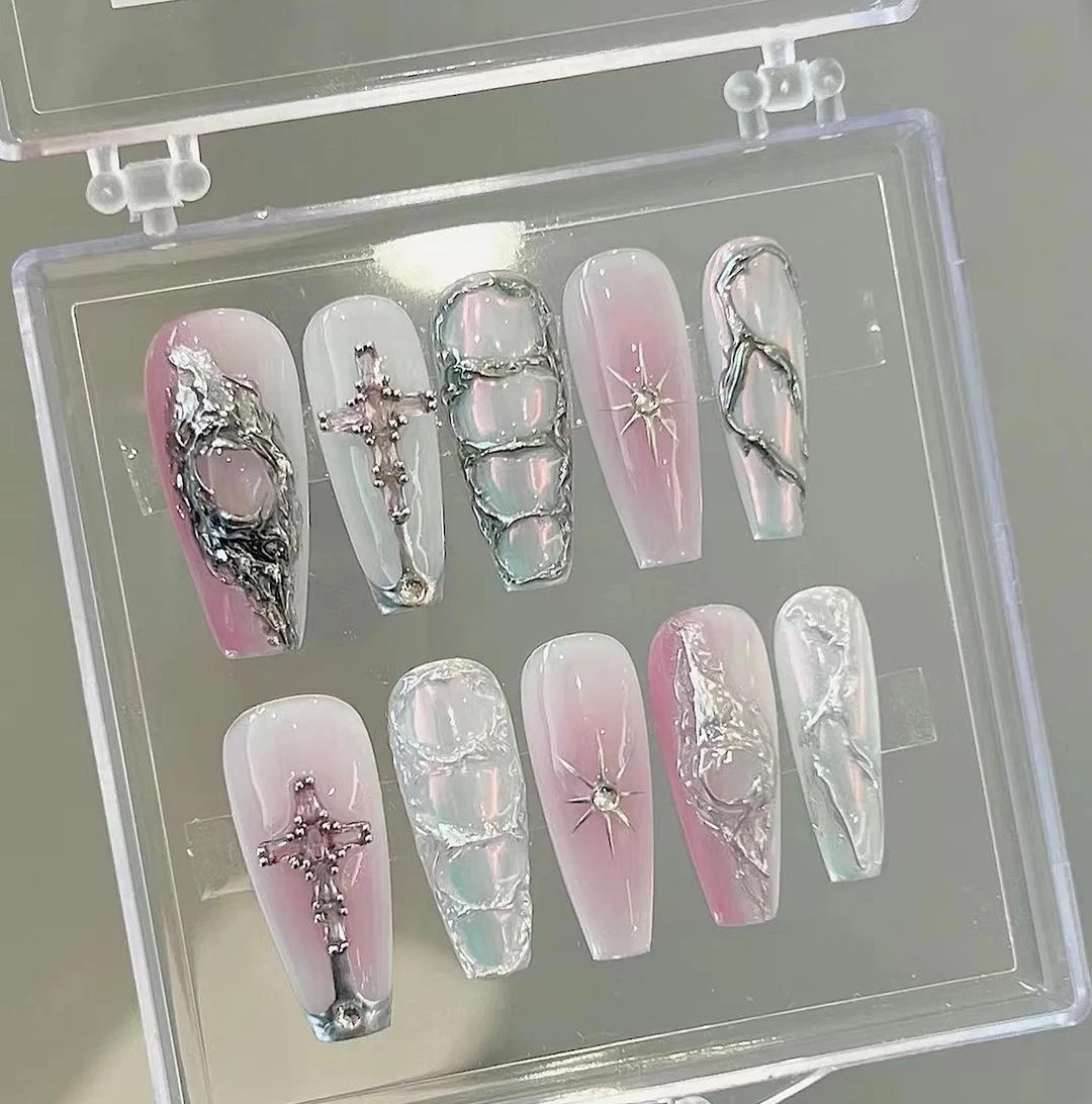 

BTArtbox Private Label 10pcs Short Press On Almond Nails Full Cover French Fake Nails Supplies Soft Gel Press On False Nail Set