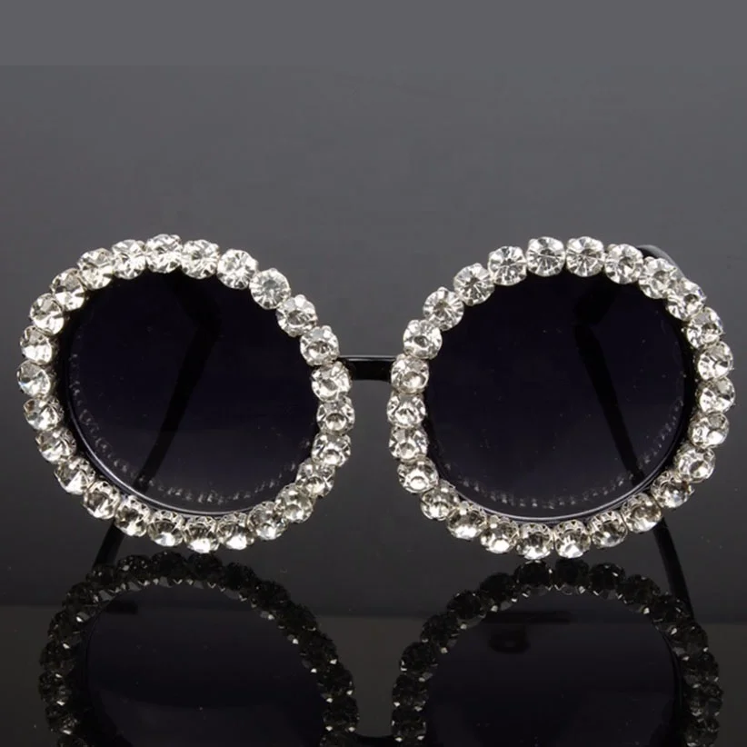 

2021 Luxury Diamond Crystal Round Frames Women Shades eyeglasses Vintage Oversized Bling Rhinestone Ladies Sunglasses