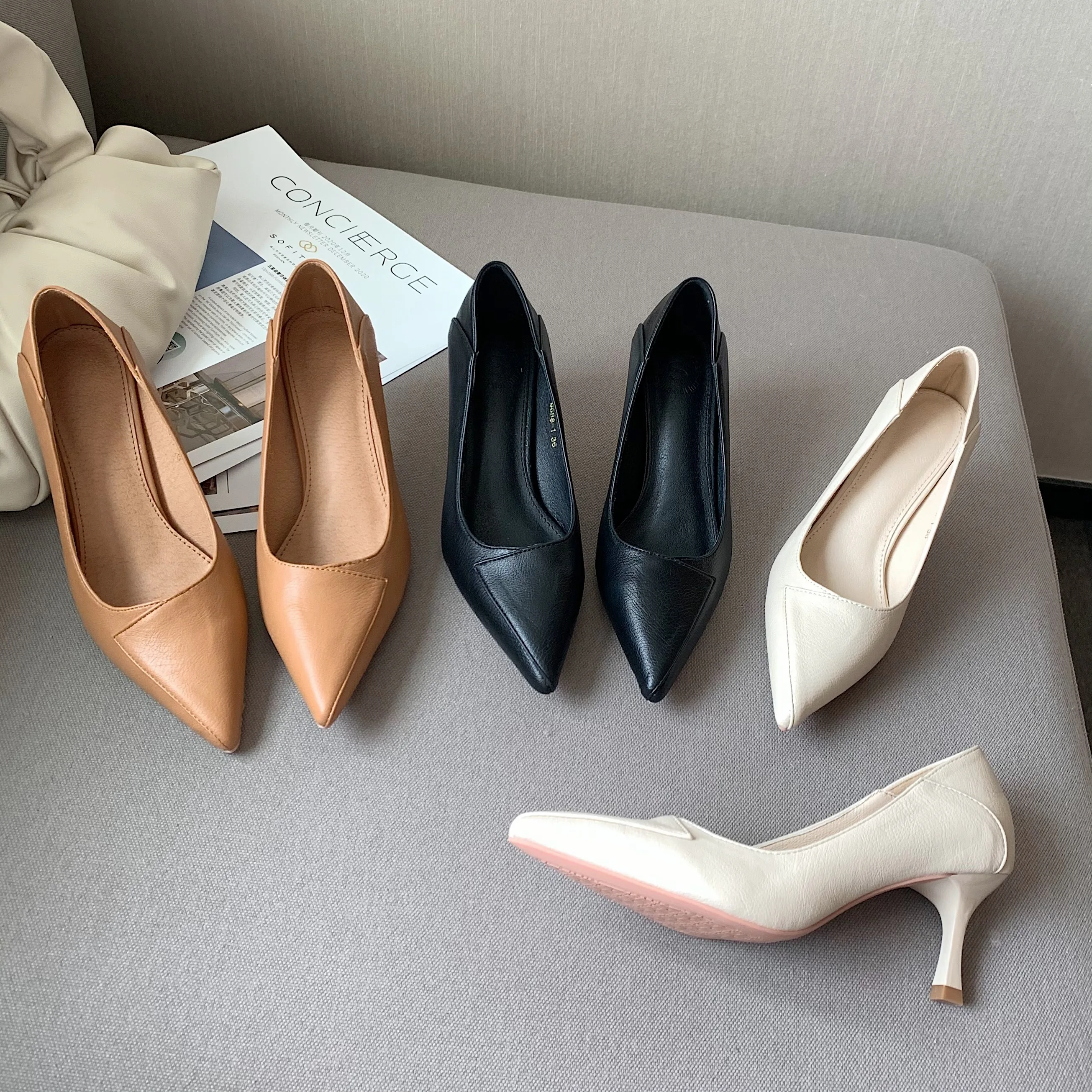 

2021 Korean version simple pointed stiletto high heels temperament professional women's single shoes