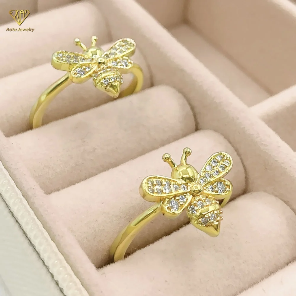 

Cute Bee Rings 750 Gold Plated Adjustable Rings