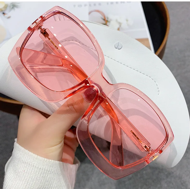 

Qmoon Ins Vintage Brand Eyewear Transparent Pink Square Large Sun Glasses Womens Oversized Sunglasses