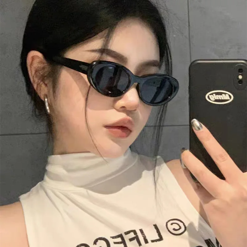 

8349 2023 Wholesale Retro Small Sunglasses Women Cat Eye Shades Custom Designer Fashion Sun Glasses Manufacturer Eye Wear