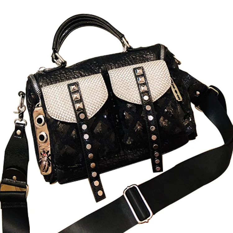 

2021 Bag female new style 2021 trendy personality messenger bag female rivet burst crack handbag fashion shoulder bag