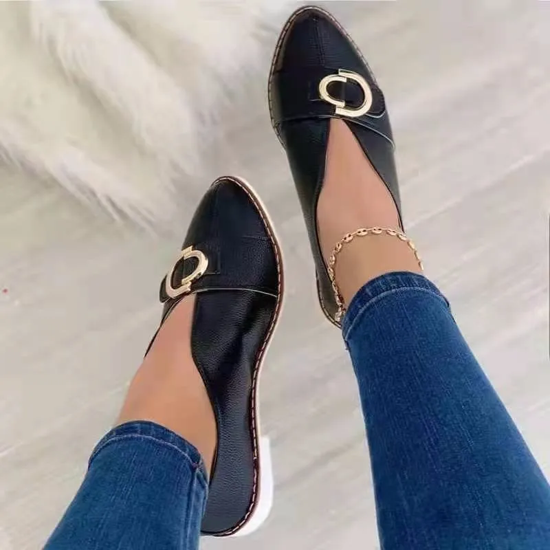 

2021 autumn new large size foreign trade women's shoes are still casual pointed toe round buckle flat shoes, Black gold beige