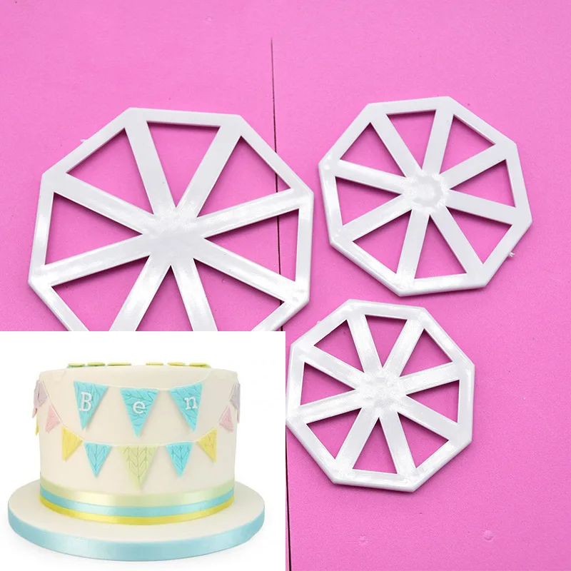 

DIY Baking 3pcs Triangular Plastic Cutting Mould Cake Biscuit Cookies Fondant Clay Cutting Mould Decoration Shaping Mould