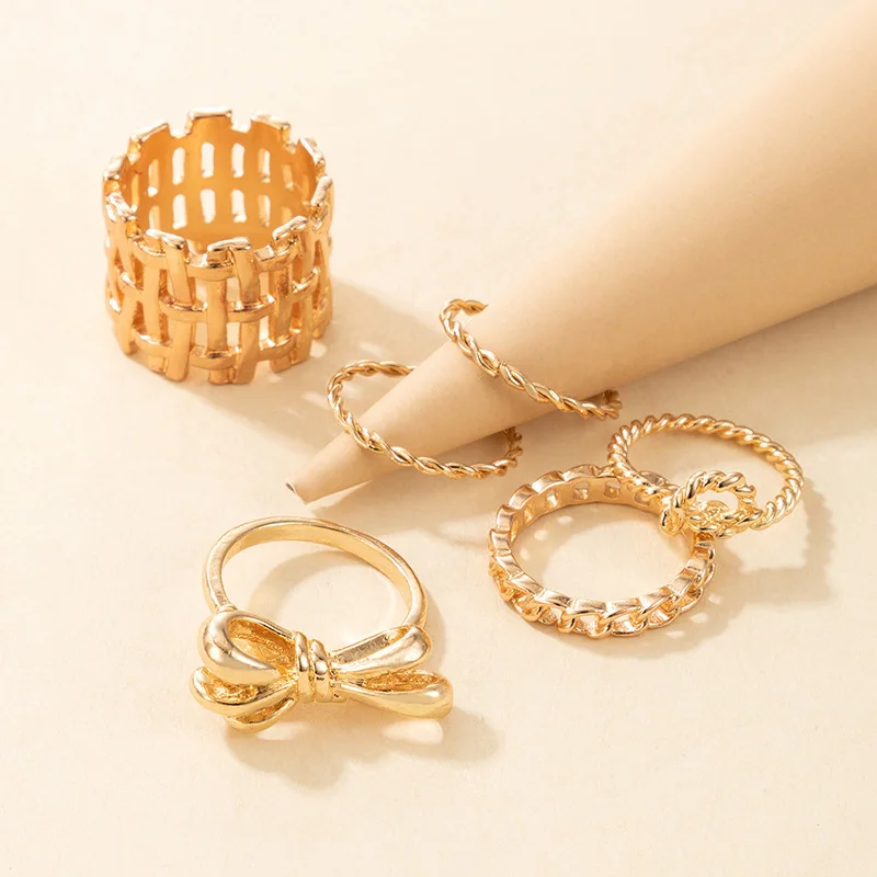 

Hot Sale Geometric Circle Round Ring set Knotted Twist Line Carved Gold Plated 6 Pcs Set Ring For Woman, As the picturs