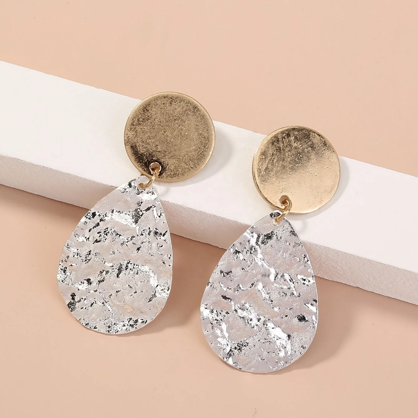 

NE170 New Arrival Beautiful Classic Jewel Crystal Earrings Multi Shape Golden Women Earrings 2021 for outdoors