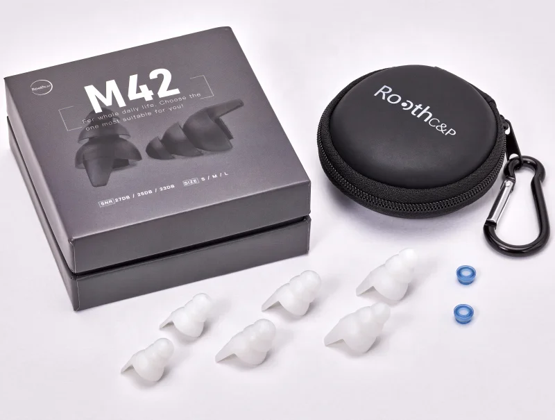 M42 earplug white