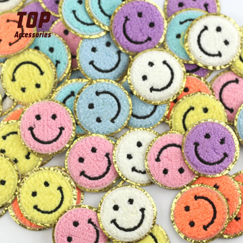 

Smiley Face Rainbow Heart-Shaped Towel Embroidered Ironing Patch