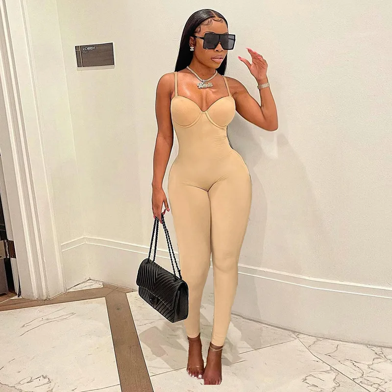 

2022 Boutiques new arrivals spring women lady spaghetti strap sexy bra one piece long pants white jumpsuits, Photo shows