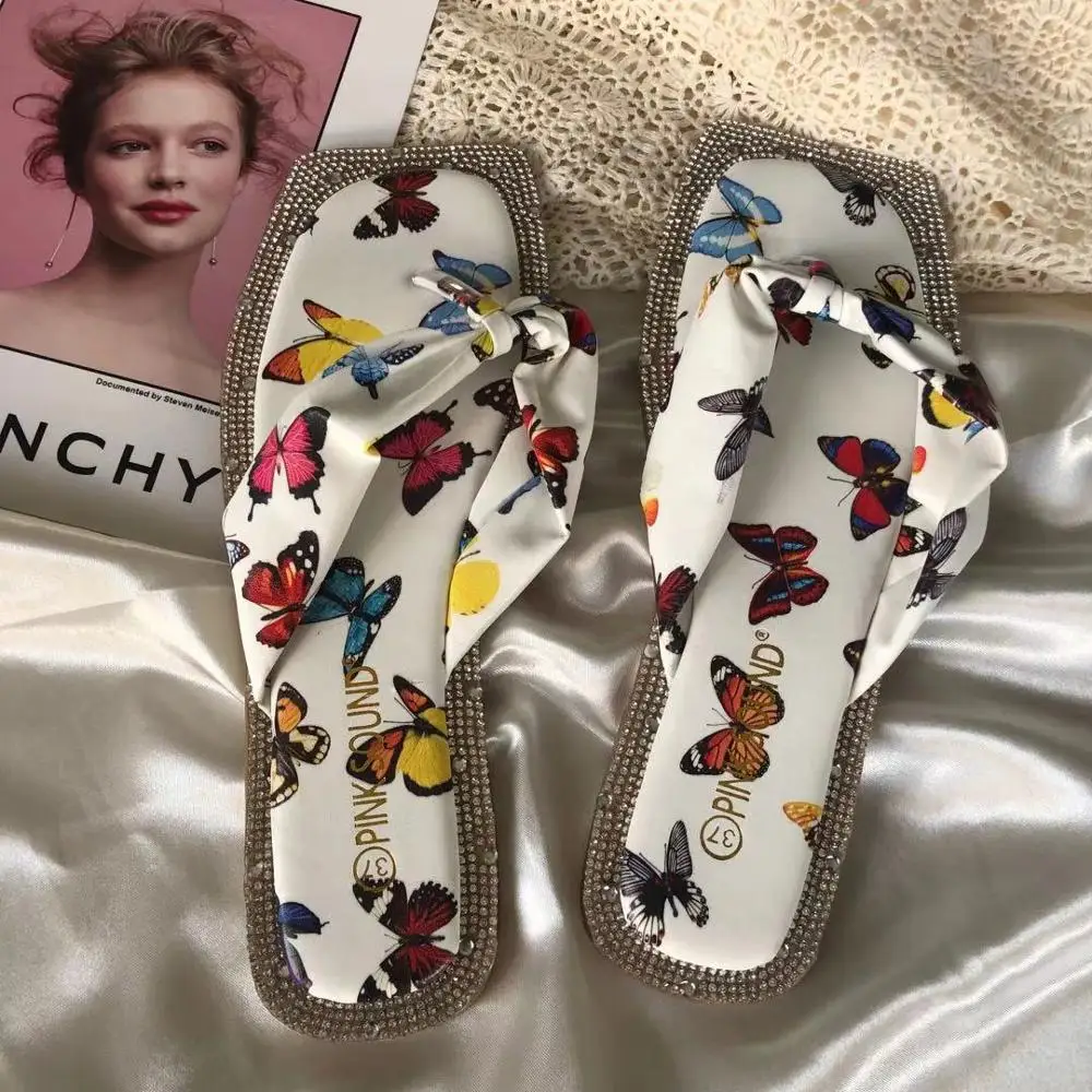 

2021 Butterfly pattern casual comfortable non-slip flat slippers woman flat jelly slipper printed logo woman custom slippers, Black