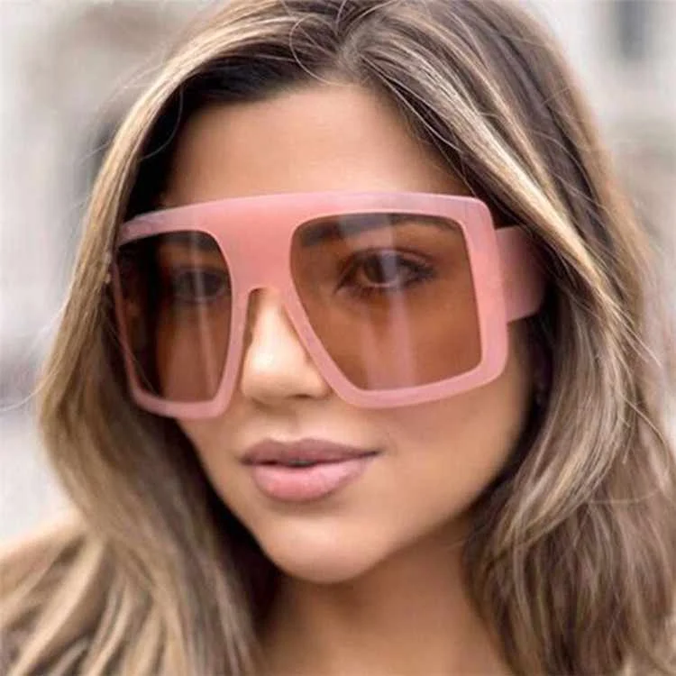 

2021 fashion big frame thick side square sunglasses women retro personality two-color street photography sunglasses trendy glass, Picture shows