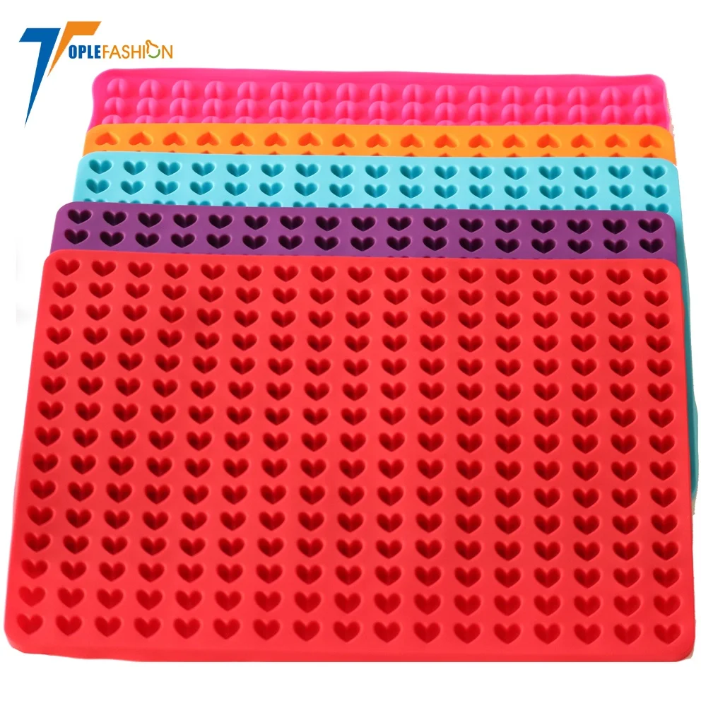 

Food grade pet mould Silicone Baking Mould Mini Heart for Dog Biscuits Dog Treats dog treat pan mold for Chocolate molds, Customized color