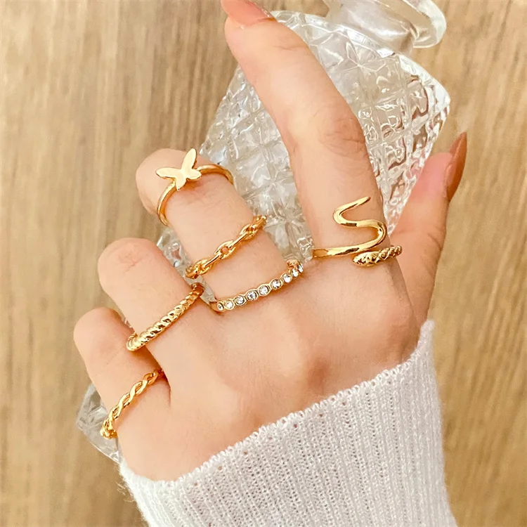 

2022 New Trend Gold plated Metal Snake Ring Set Twist Chain Flower butterfly Finger Joint Rings Set For Women Jewelry