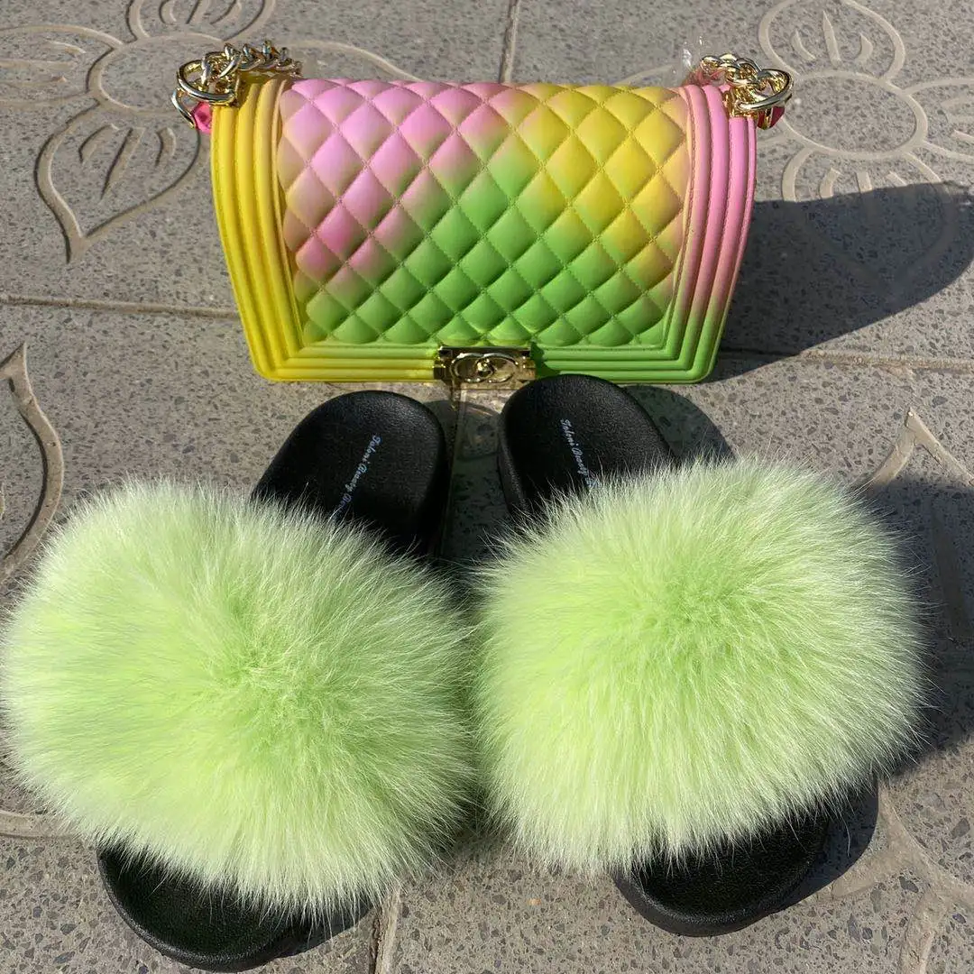 

2020 Fashion luxury chain rainbow purse lady colorful bags candy jelly hand bags with faux fox fur slides slippers set