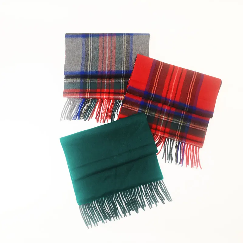 

2020 Hot Sale Classical wholesale woven Tartan Christmas Plaid Cashmere Scarf