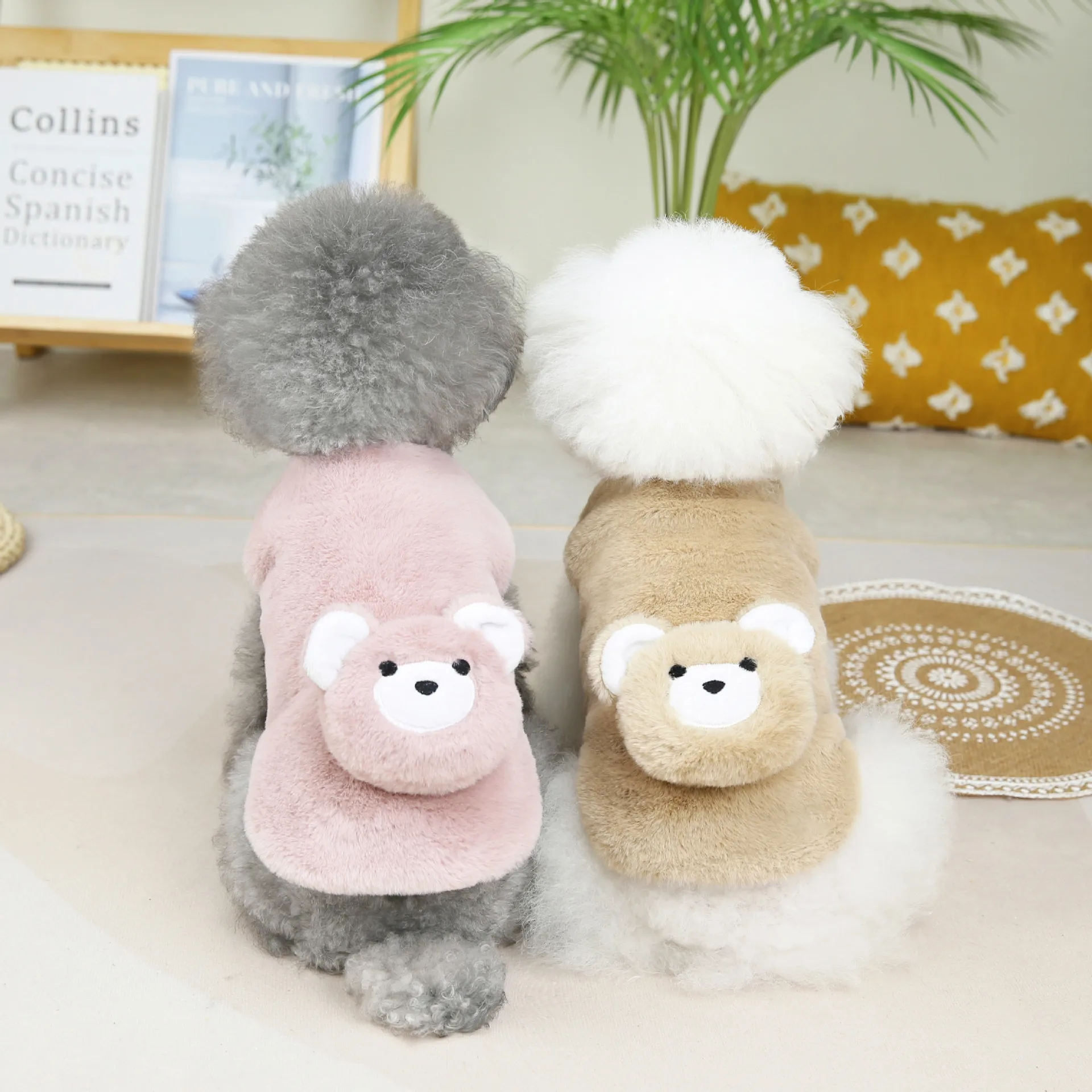 

Wholesale Winter Pet Clothes Warm Fleece Print Coat Cute Fleece Dog Clothes