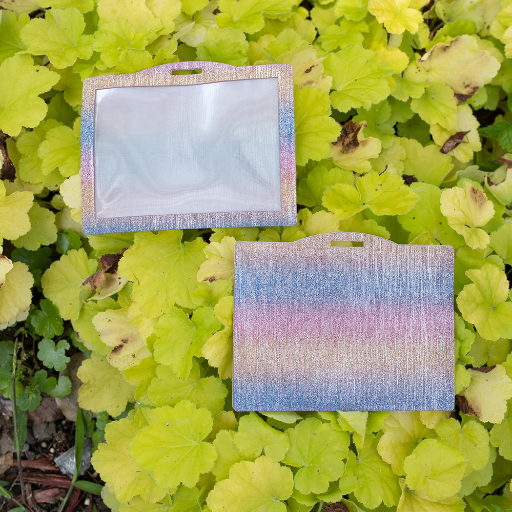 

Amazon Hot Sale Wholesale In Stock Shining Rainbow Waterproof TPU Vaccination Card Protector Vaccine Cards Holders CDC