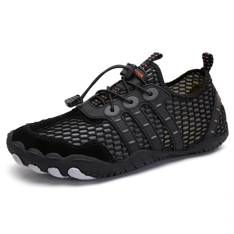 

The manufacturer directly sells men's and women's beach shoes, drifting fitness shoes, outdoor sports upstream shoes