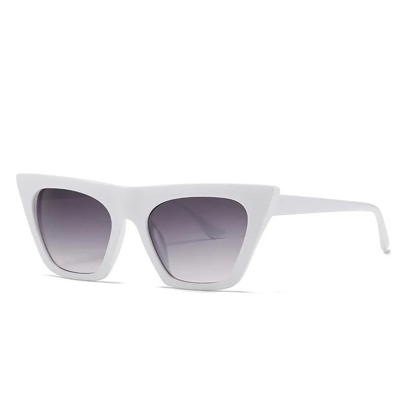 

Girls New Logo Cat Trendy Luxury Sunglasses Wholsale