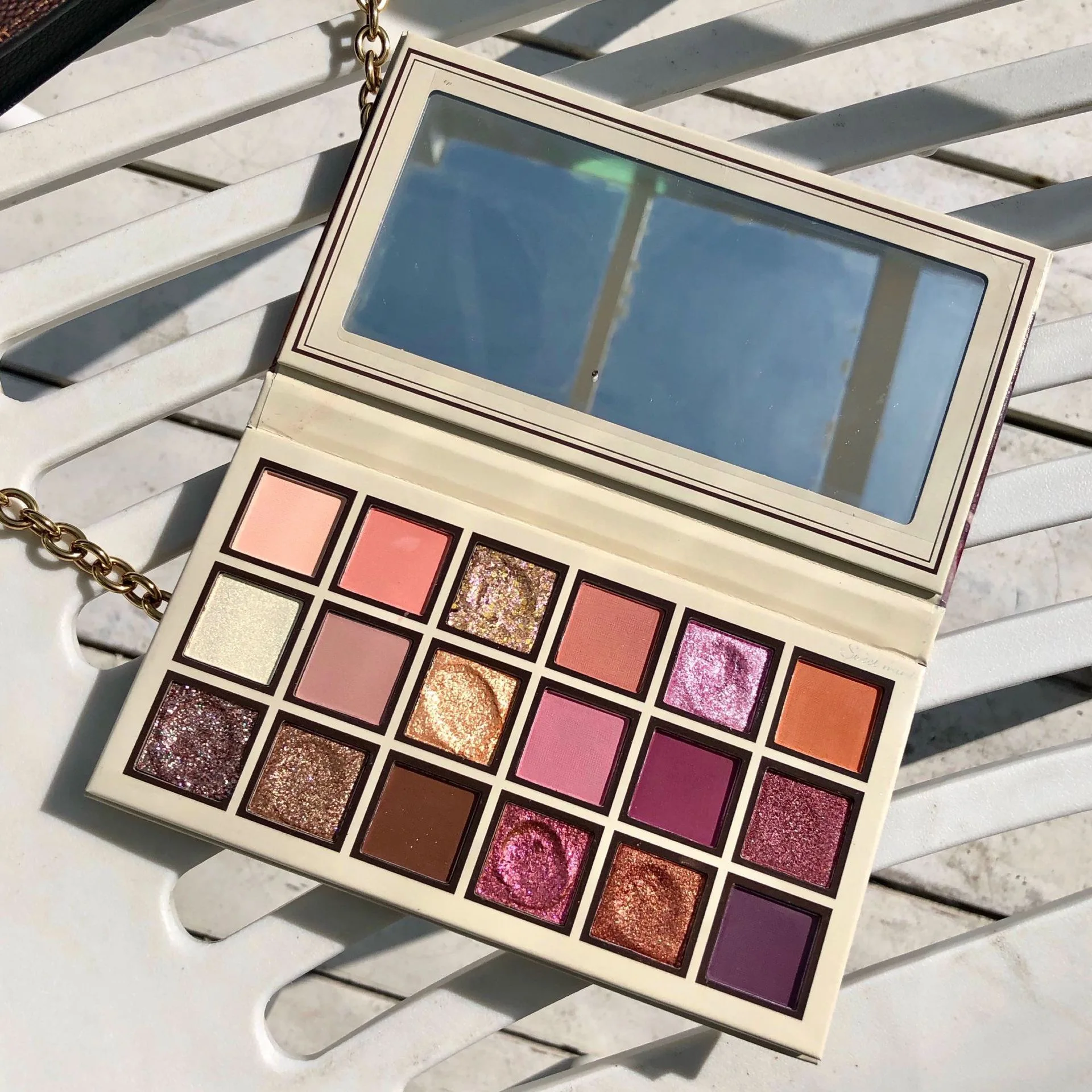 

Sweet mint ins glitter high gloss pearlescent waterproof eyeshadow