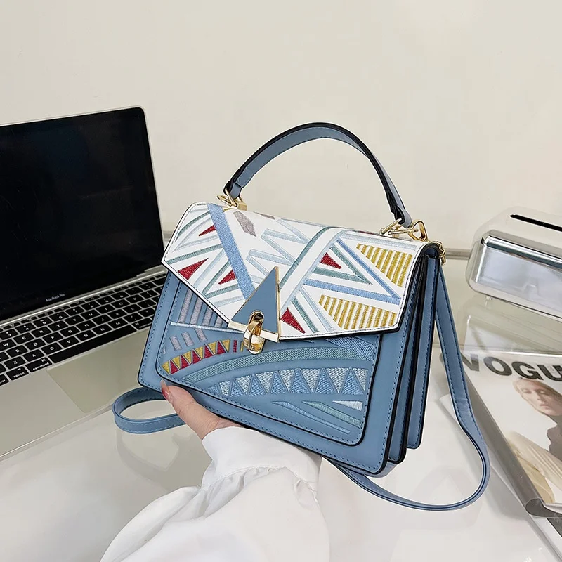 

2022 New Drop shipping Novelty PU Small Jelly Bag Cross Shoulder Purses and Handbags Manufacturer Fashion Women's Messenger Bags
