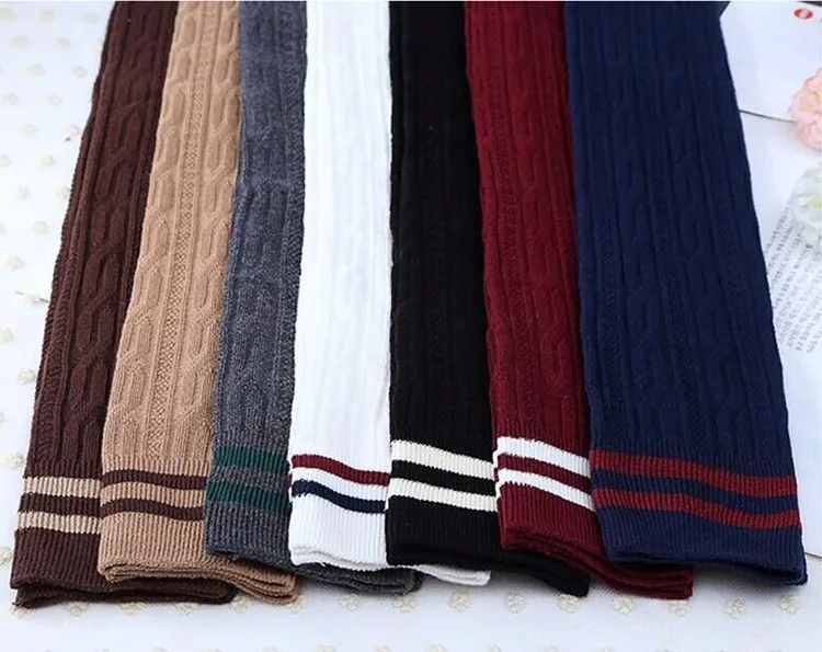 

Wholesale Student Bulk Knee High Cotton Chinese Ordinary Socks, Custom color