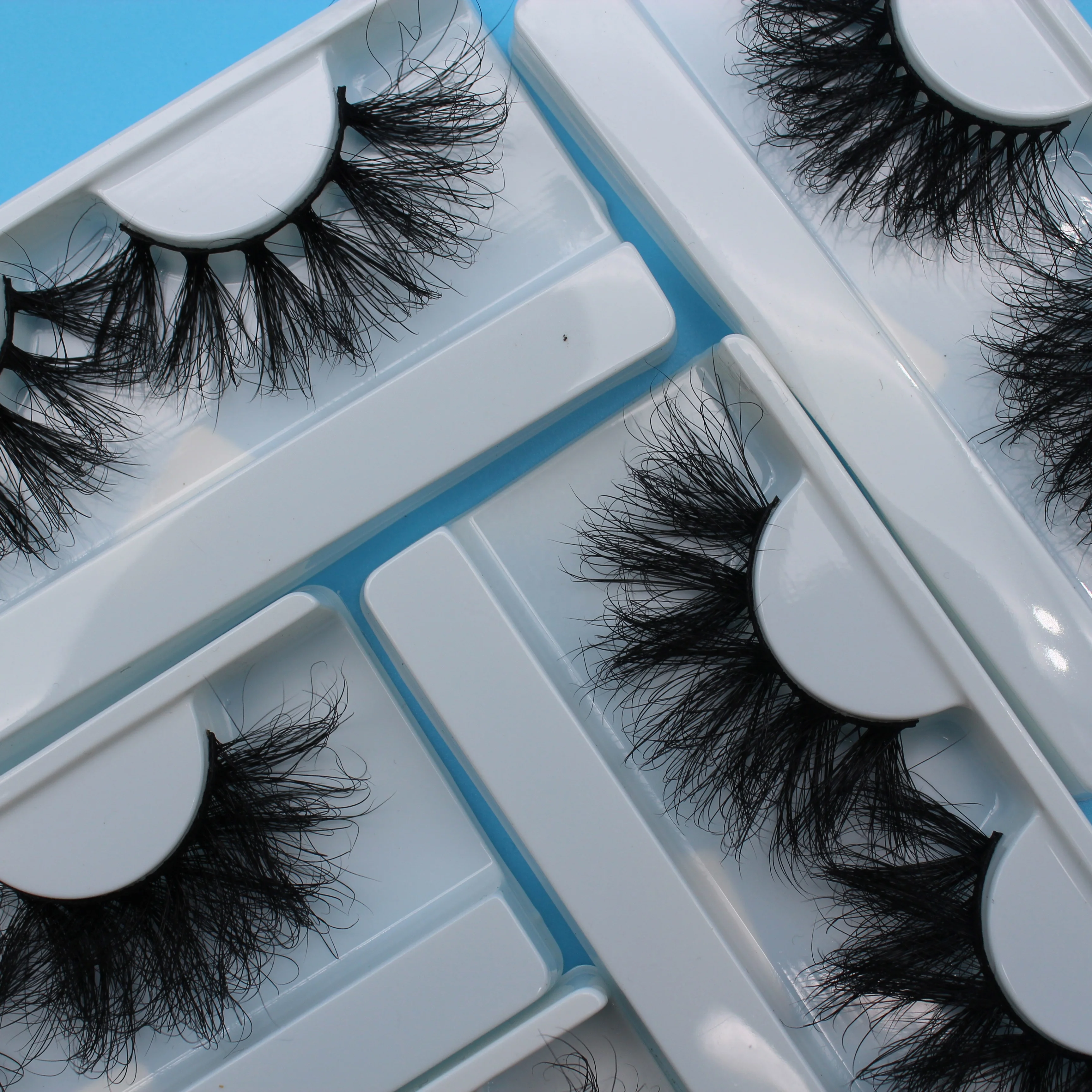 

Custom Eyelash Box Packaging Luxury Mink 3D Eyelashes 25Mm, Natural black