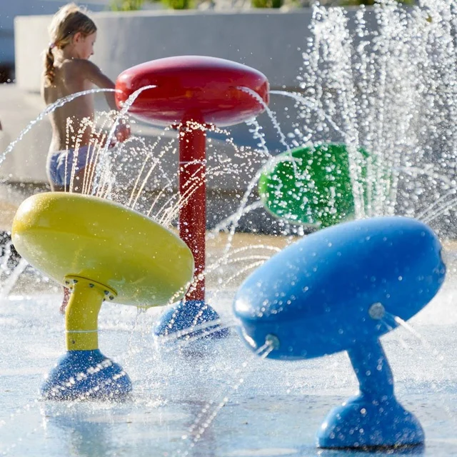 

Spray Park Equipment Splash Pad Features, Customized color