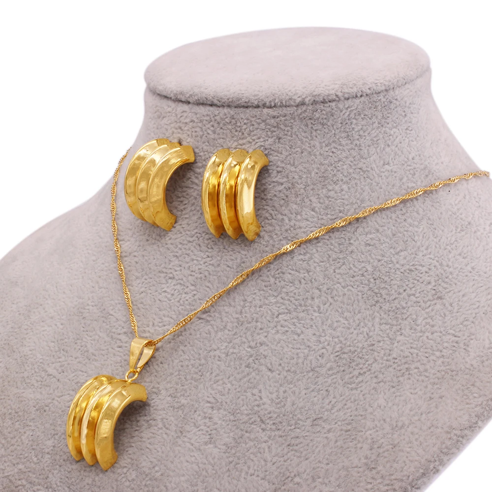 

Jewelry sets 18K gold plated Necklace Earrings pendants set Dubai African bridal wedding gifts Necklaces jewelery set for women