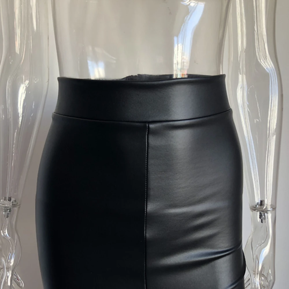 
8298 Wholesale Ladies Button Design PU Leather Long Skirt 