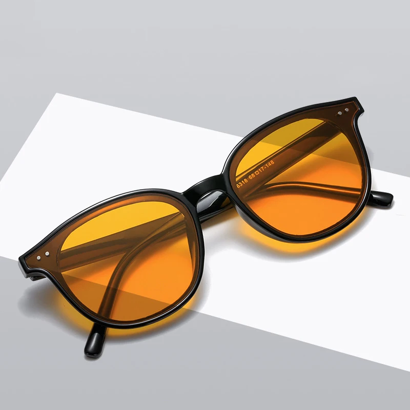 

2021 New Men Rectangle Vintage Sunglasses Female Lady Classic Sunglasses