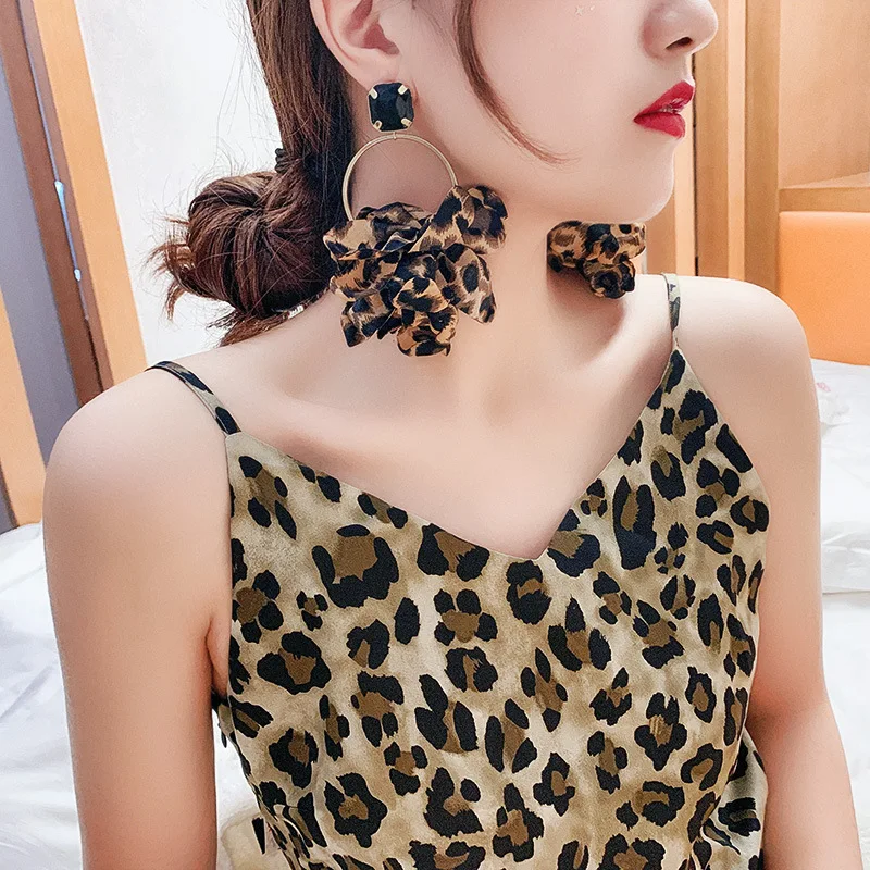 

925 silver needle leopard print earrings new retro nightclub exaggerated big earrings fabric fashion jewelry 2021 for women, Golden