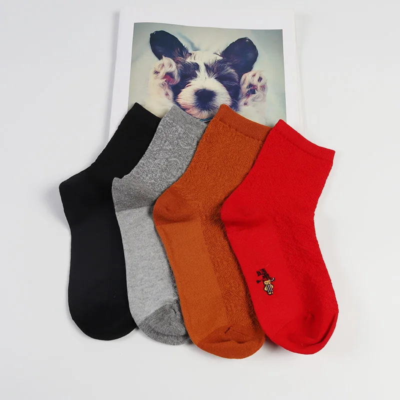 

Wholesale Solid Color Good Quality Spring Adult Cotton Crew Socks Women, Black,grey,orange,red