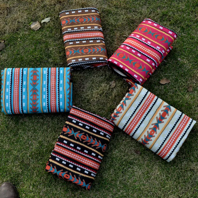 

Outdoor Camping Beach Mat Moisture Proof Blanket Travel Hiking Sleeping Pad, As picture