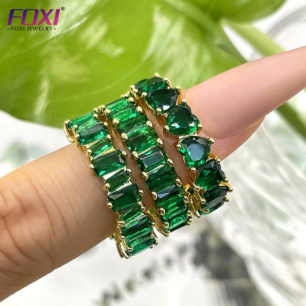 

Hot Sale Emerald Jewelry Ring New Women Iced Out Green Zircon Ring