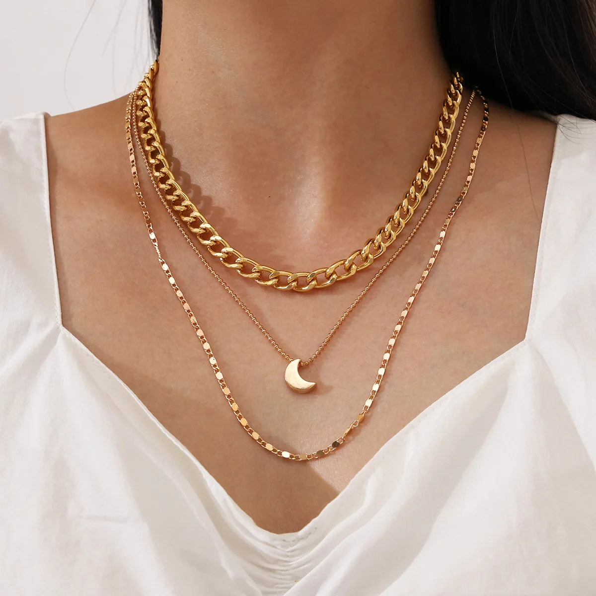 

Charare simple punk gold moon multilayer necklace accessories