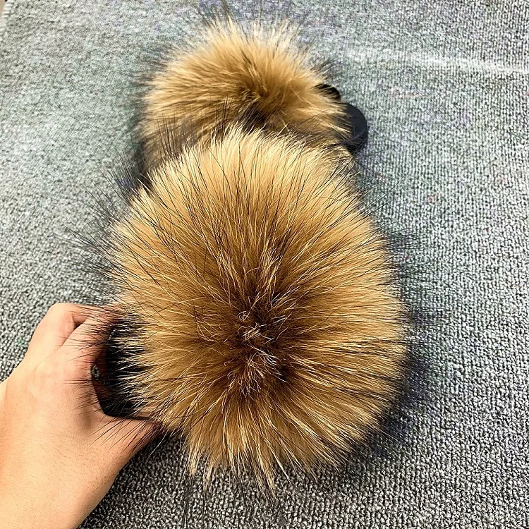

wholesale baby sandals raccoon or fox fur fluffy fur slippers summer toddler kids fur slides with strap, Customized color