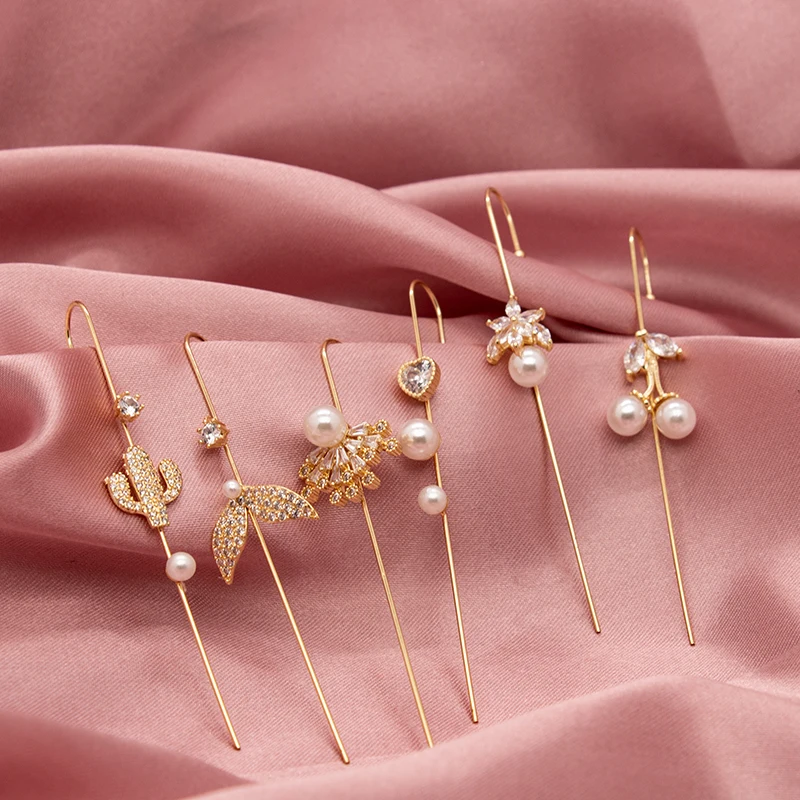 

Ear Wrap Crawler Hook Earring Set Gold Plated Ear Climber Pin Hook Earring Cubic Zirconia Pearl Jewelry for Women Girls, Picture