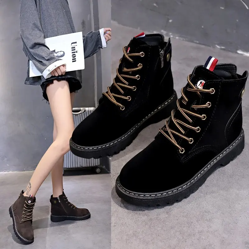 

2020 autumn winter new handsome combat boots British fashion fashion versatile Korean version of platform students short boots, Black/nut-brown