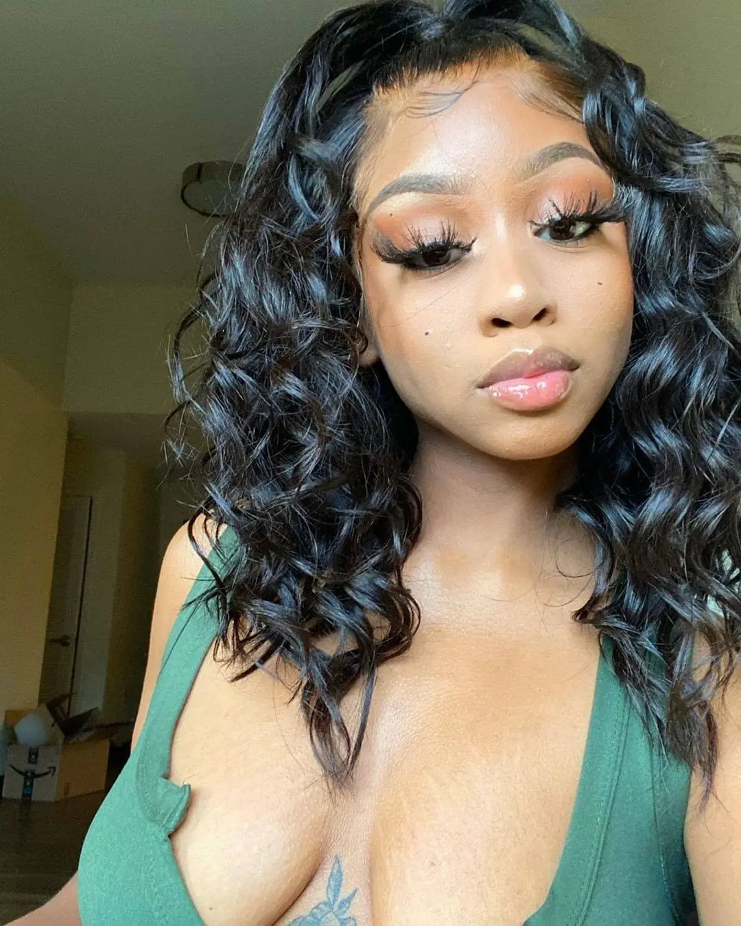 

Remy Indian Raw Unprocessed 30 Inch Human Hair Loose Wave 13x4 Lace Wig