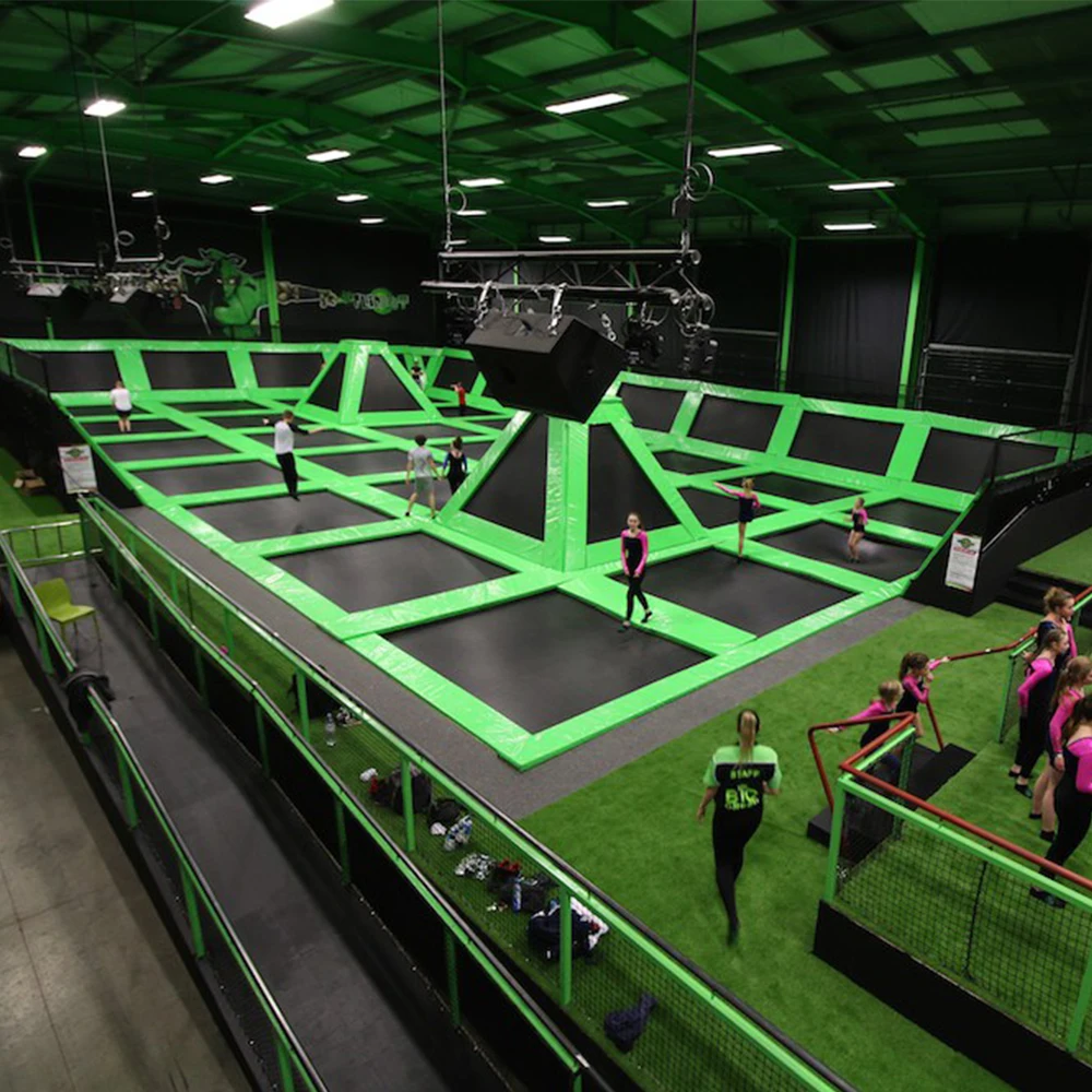 

kids entertainment jumping fitness challenge obstacle park indoor commercial trampoline park manufacturer, Customized color