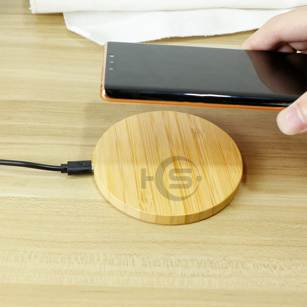 

Hot Selling Wood Wireless Charger Fast Charging Pad Christmas Gift