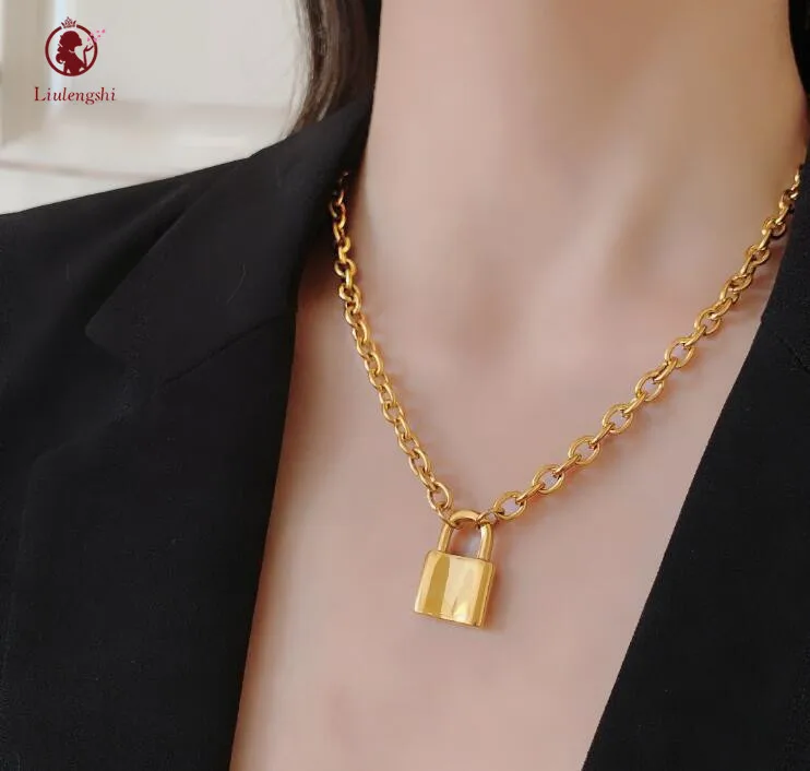 18K Gold Plated Link Padlock Pendant Necklace Titanium Steel Chain Lock Pendant Necklace Jewelry For Women